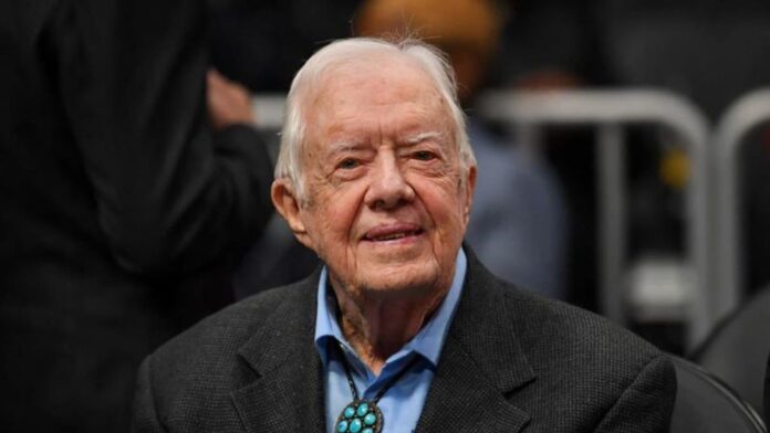 Il Ruolo di Carter nella Politica Estera: Accordi e Diplomazia Addio a Jimmy Carter: un presidente per la pace