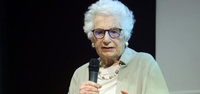 Giorno della Memoria, i timori di Liliana Segre Giorno della Memoria, i sopravvissuti alla Shoah