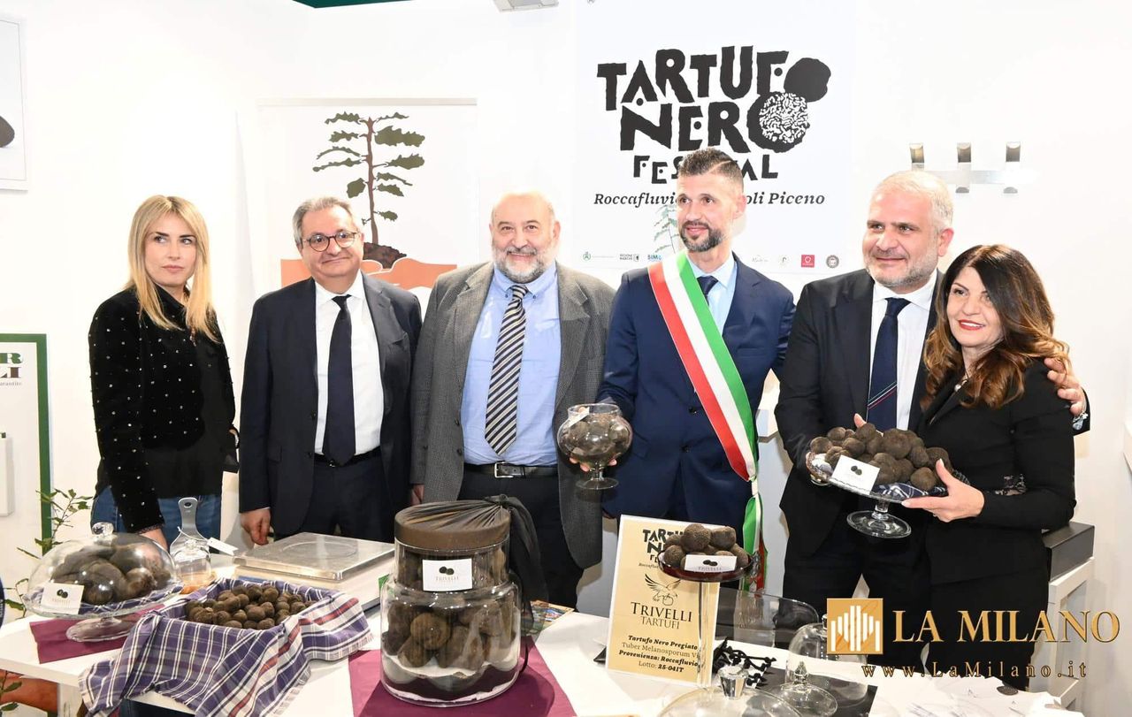 Inaugurazione del Tartufo Nero Festival - Roccafluvione: "Tartufo Nero Festival", le foto dell'inaugurazione con lo Chef Cracco e l'Assessore Antonini