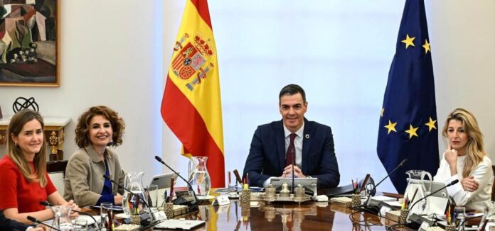 ANONIMATO SUI SOCIAL, LA RICHIESTA DI PEDRO SANCHEZ: “ELON MUSK FOMENTA L’ODIO” La Spagna dichiara guerra all’anonimato sui social media