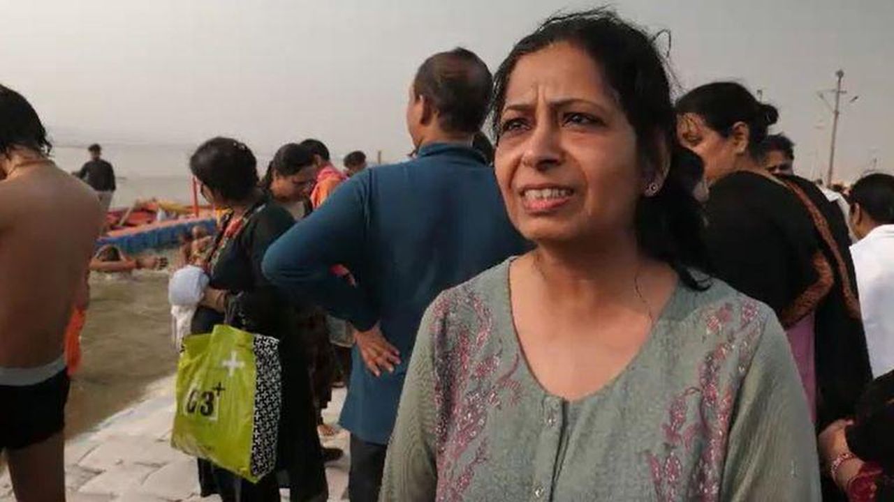 source:SkyNews - Rituali e testimonianze di devoti - Seema Gupta al Maha Kumbh Mela