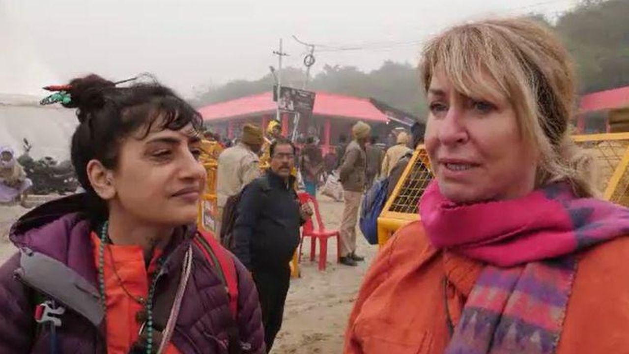 source:SkyNews - Rituali e testimonianze di devoti - Carol Johal e Mandy al Maha Kumbh Mela