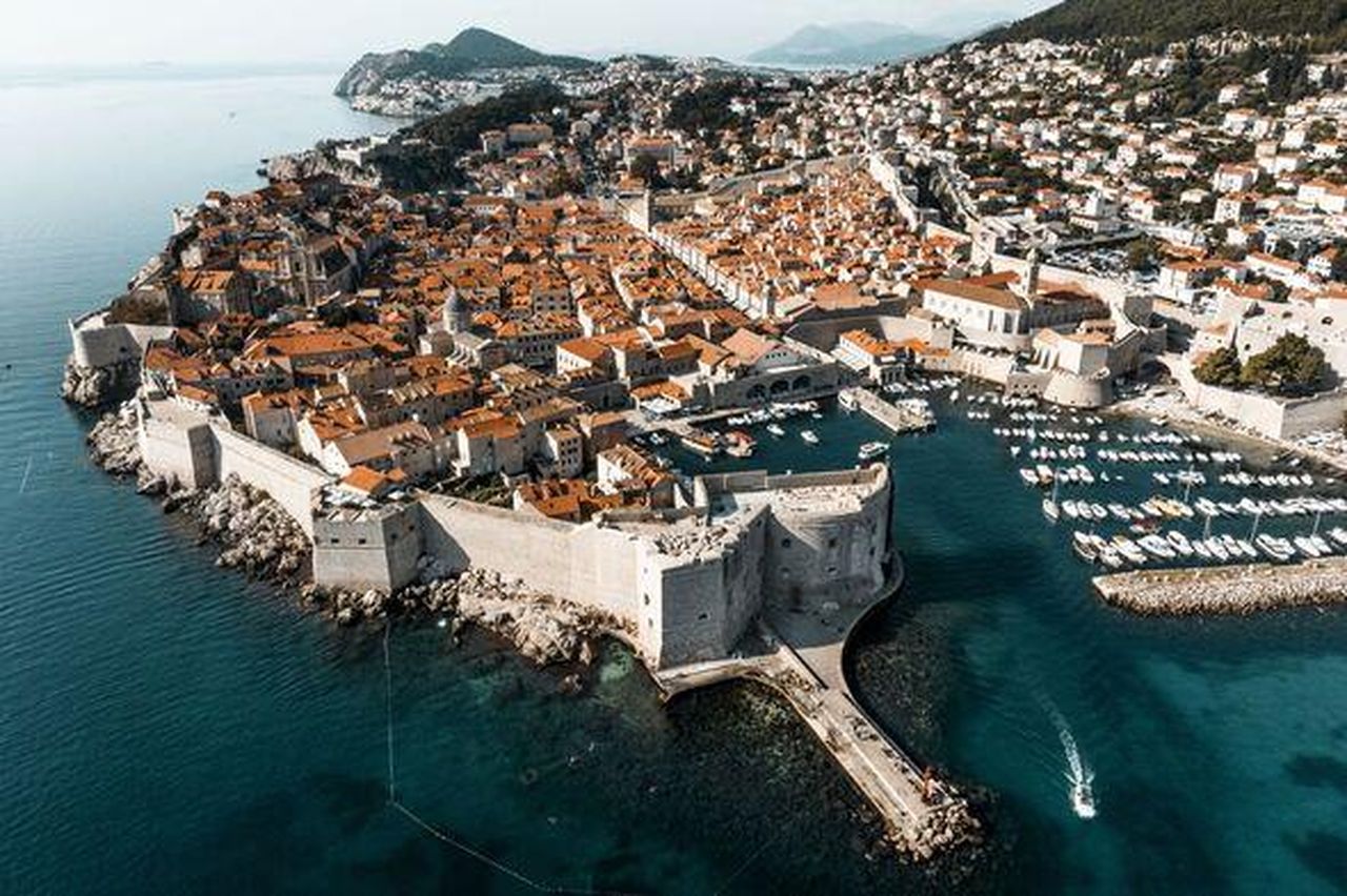 source:Daily Express - Un investimento straordinario per la Croazia - Dubrovnik da una prospettiva diversa