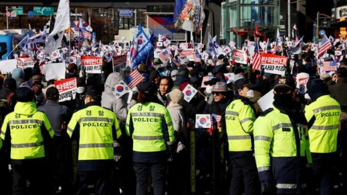 Dimissioni nel Governo: Conseguenze dell'Impeachment di Yoon Yoon Suk Yeol: Arresto imminente tra proteste e tensioni